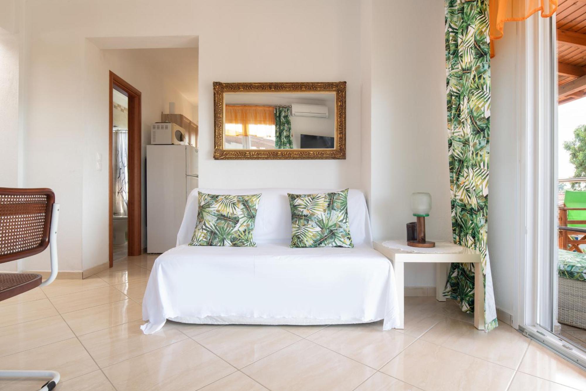 Luxury Apartment Nikiti  Exterior photo